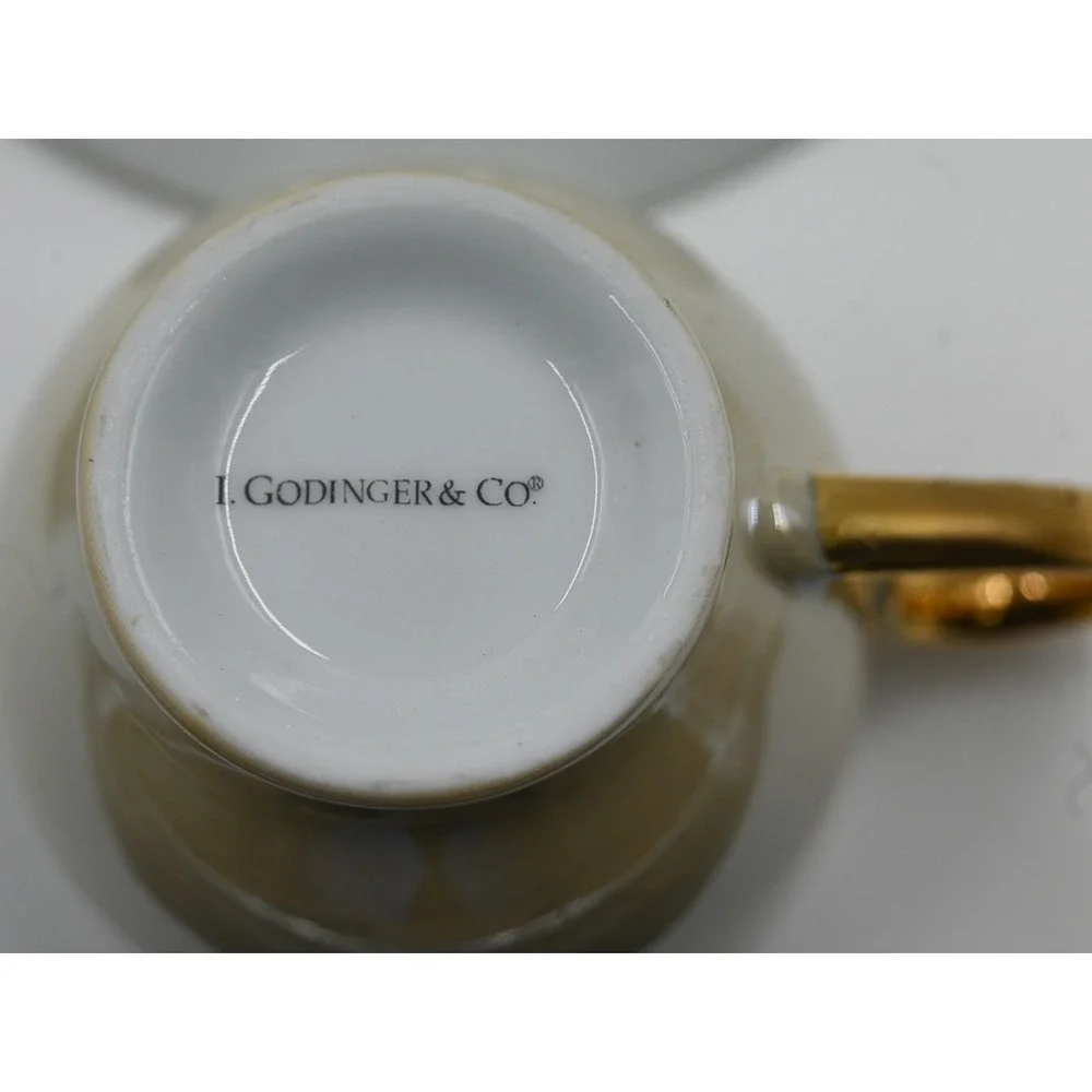VTG I. Godinger Iridescent Luster Gold Trim Tea Cup and Saucer Set of 4 Cream